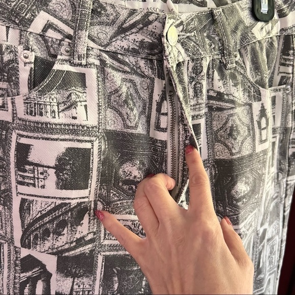 Glassons Recycled Venice Print Super High Rise Straight Mom Jeans Size 12 - Picture 6 of 13